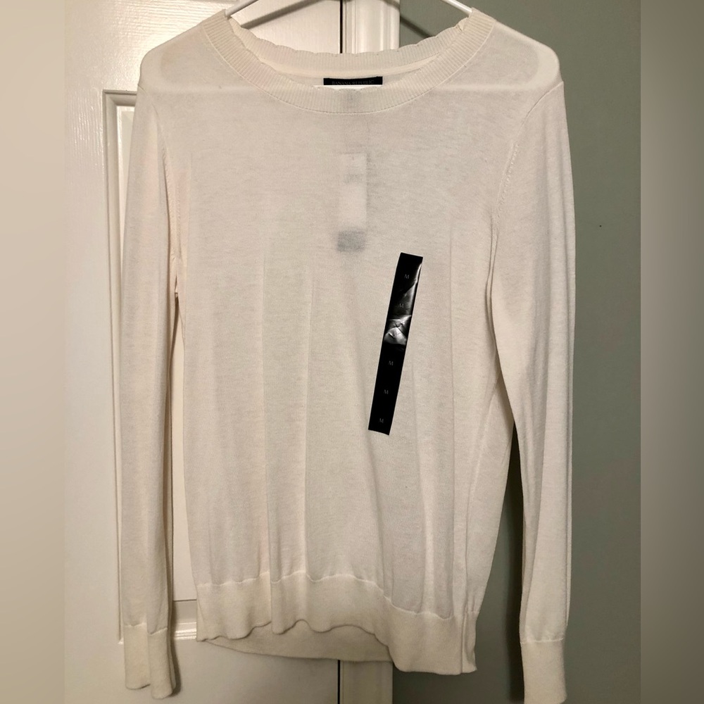 NWT Women’s Banana Republic Pull Over Sweater
